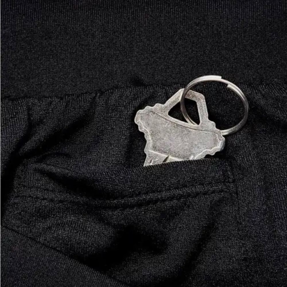 Under Armour Women's Fly-By 2.0 Printed Shorts - Picture 5 of 5